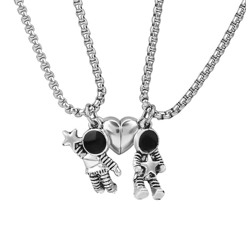 Magnetic Couple Matching Necklaces - 2ชิ้นสร้อยคอแม่เหล็กจับคู่คู่นักบินอวกาศดาราศาสตร์สร้อยคอจี้ BFF ของขวัญวันวาเลนไทน์สำหรับเขาหรือเครื่องประดับเพื่อนที่ดีที่สุดของเธอ