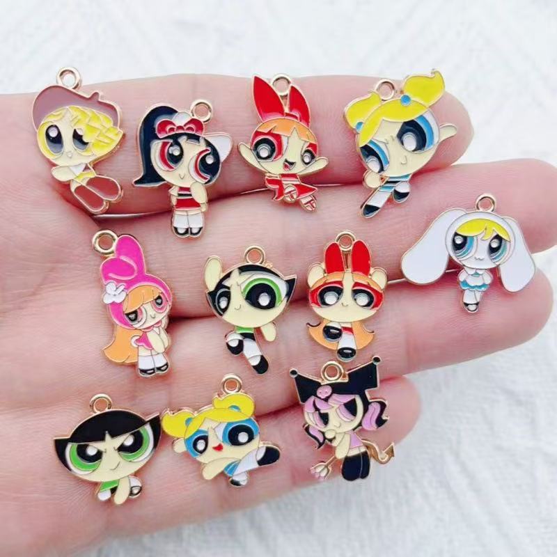 Earrings - จี้รูปการ์ตูนสาวน้อยเคลือบน้ำมัน 10 ชิ้น ทำจากโลหะผสม สำหรับทำเครื่องประดับ DIY
