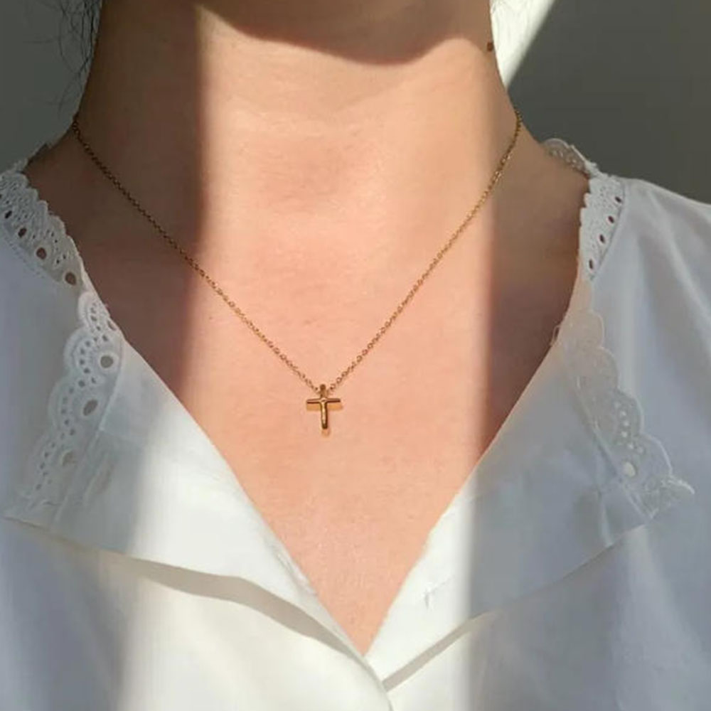 Cross Pendant Necklace Gold - สร้อยคอไม้กางเขนทองคำสุดหรู สร้อยคอจี้ไม้กางเขนแบบเรียบง่ายสำหรับใช้ในชีวิตประจำวัน เหมาะสำหรับทั้งผู้ชายและผู้หญิง