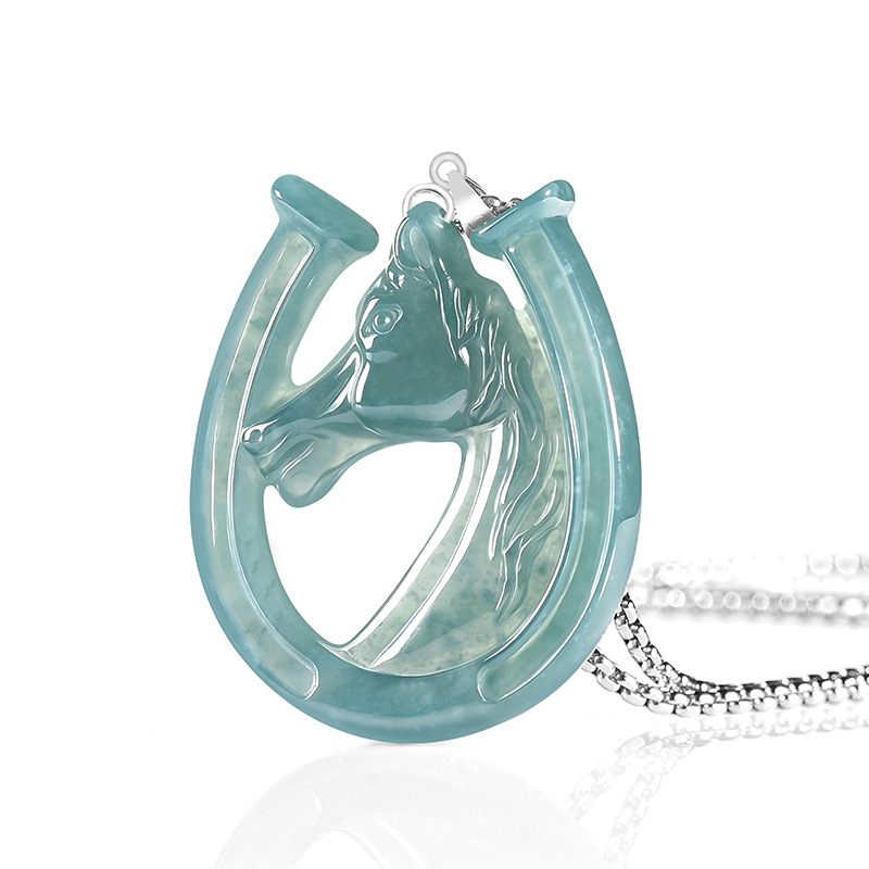 Necklaces - สร้อยคอจี้หยกน้ำเงินธรรมชาติเงินแท้ S925 รูปทรงกีบม้า แกะสลักอย่างประณีต เครื่องประดับหยกแท้ แฟชั่นเครื่องรางพร้อมใบรับรองของขวัญ