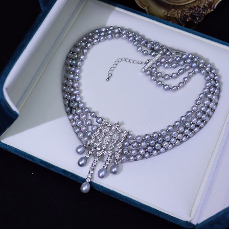 Pearl Choker Necklace Vintage - สร้อยคอมุกน้ำจืด ดีไซน์หรูหราแบบวินเทจสามชั้น สร้อยคอแบบโชคเกอร์ ของขวัญเครื่องประดับมุกสุดหรู