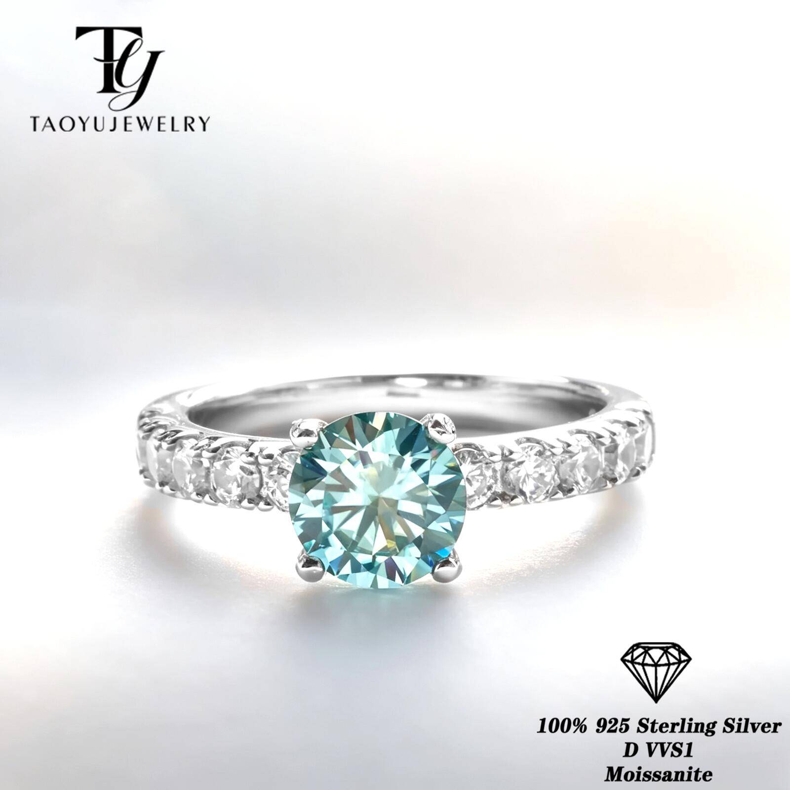 Moissanite Engagement Ring 1 Carat - แหวนมอยซาไนต์สีน้ำเงิน 1 กะรัต ดีไซน์คลาสสิก สำหรับสาวมีเสน่ห์ ทำจากเงินแท้