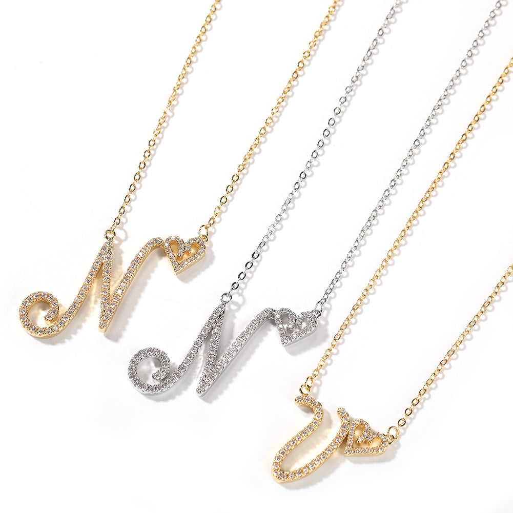 สร้อยคอจี้รูปหัวใจประดับเพชรซิ - Initial Letter Necklace 18K Gold บทวิจารณ์และราคา