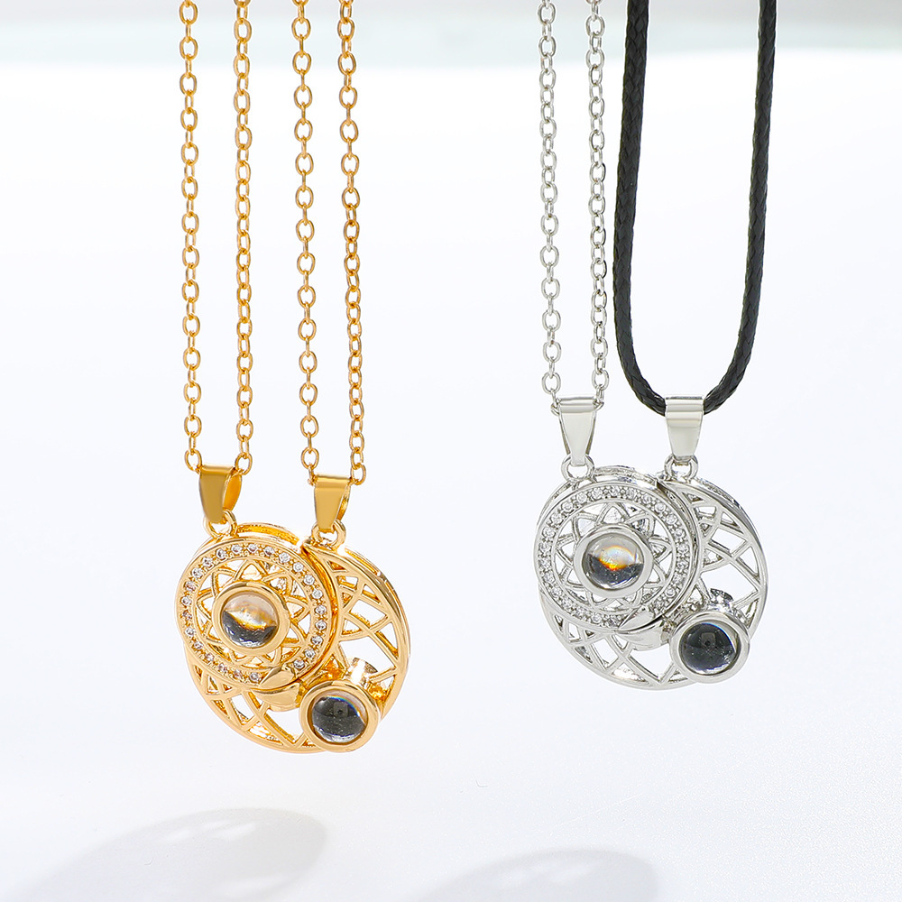 2ชิ้นแม่เหล็กคู่สร้อยคอ100ภาษา - Magnetic Couple Matching Necklaces บทวิจารณ์และราคา