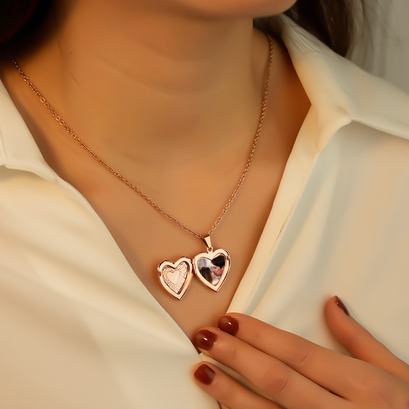 สร้อยคอจี้รูปหัวใจแบบสั่งทำพิเ - Heart Locket Necklace Photo บทวิจารณ์และราคา