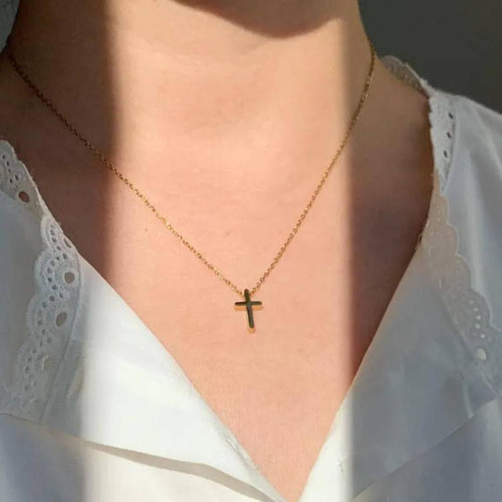 สร้อยคอไม้กางเขนทองคำสุดหรู สร - Cross Pendant Necklace Gold บทวิจารณ์และราคา