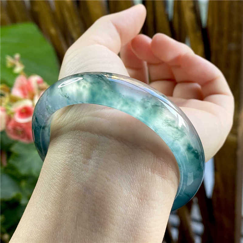 หยกชนิดน้ำแข็งลายดอกไม้ แหล่งเ - Bracelets บทวิจารณ์และราคา