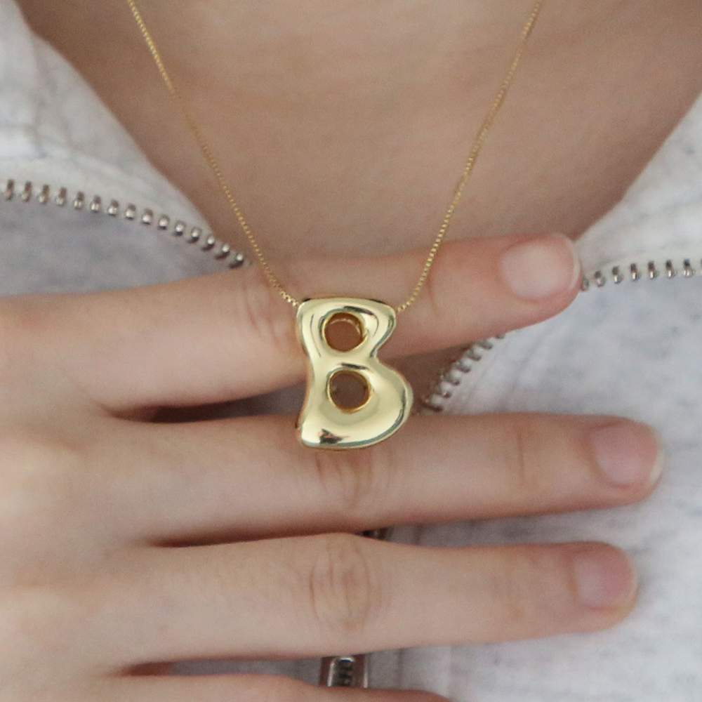 สร้อยคอจี้ตัวอักษร A-Z แบบฟองส - Initial Letter Necklace 18K Gold บทวิจารณ์และราคา