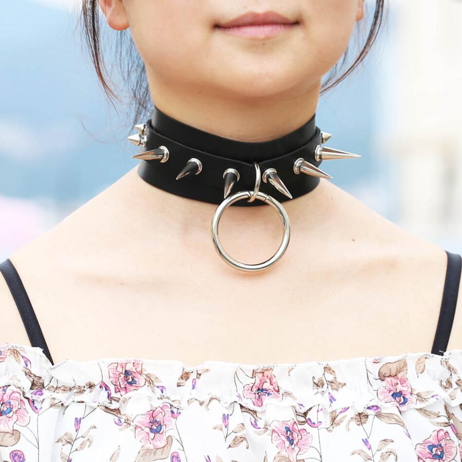 สร้อยคอแบบโชกเกอร์แบบยาวมีหนาม - Goth Punk Spike Choker บทวิจารณ์และราคา