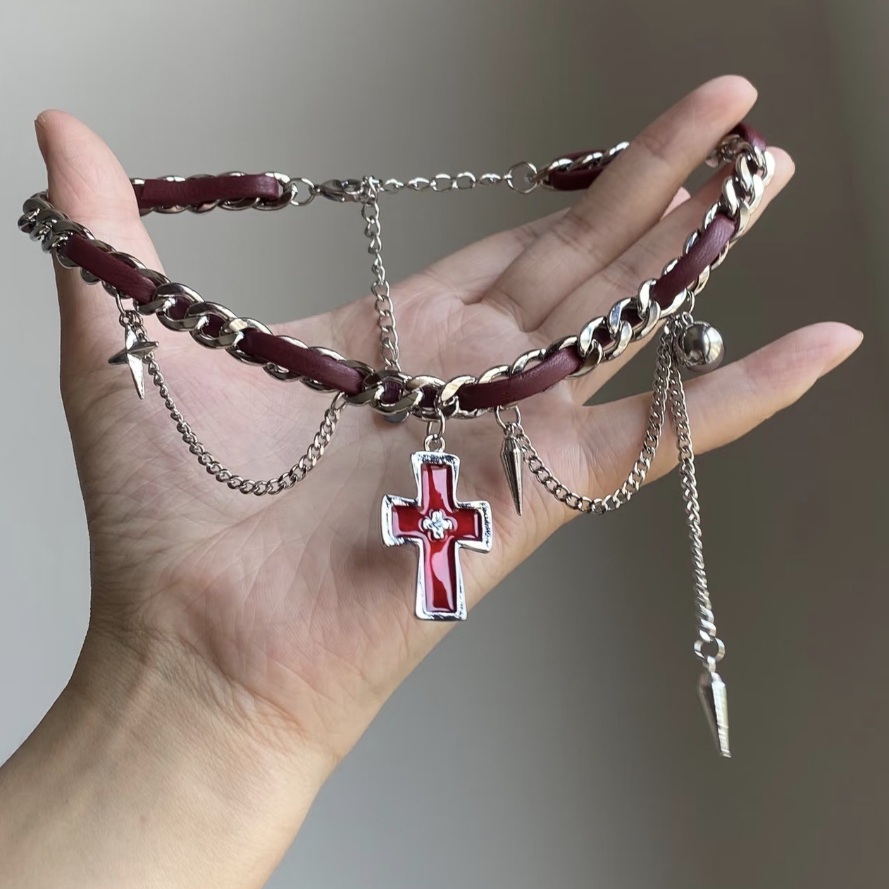 สร้อยคอโชคเกอร์แบบหลายชั้นสไตล - Layered Pendant Necklace Aesthetic บทวิจารณ์และราคา