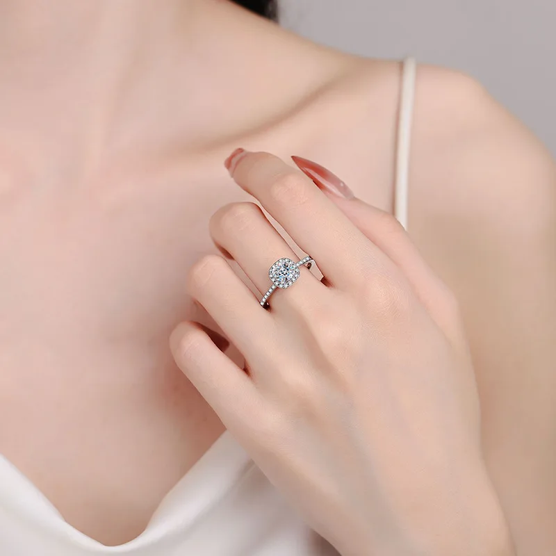 แหวนเงินแท้ S925 ประดับโมอิสซา - Moissanite Engagement Ring 1 Carat บทวิจารณ์และราคา