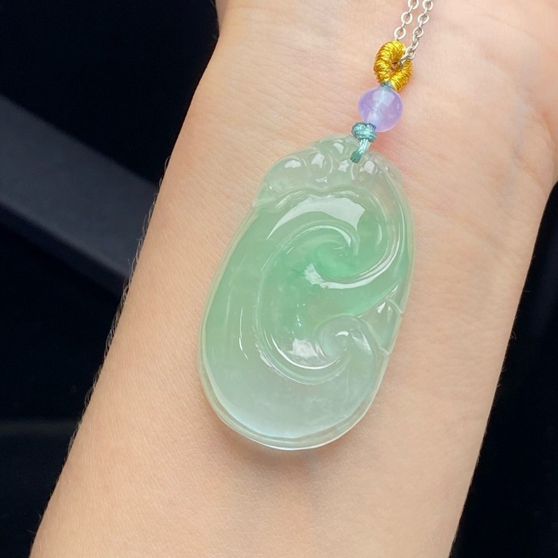 จี้หยกสีเขียวเข้มลายพิเศษ, หัว - Necklaces บทวิจารณ์และราคา